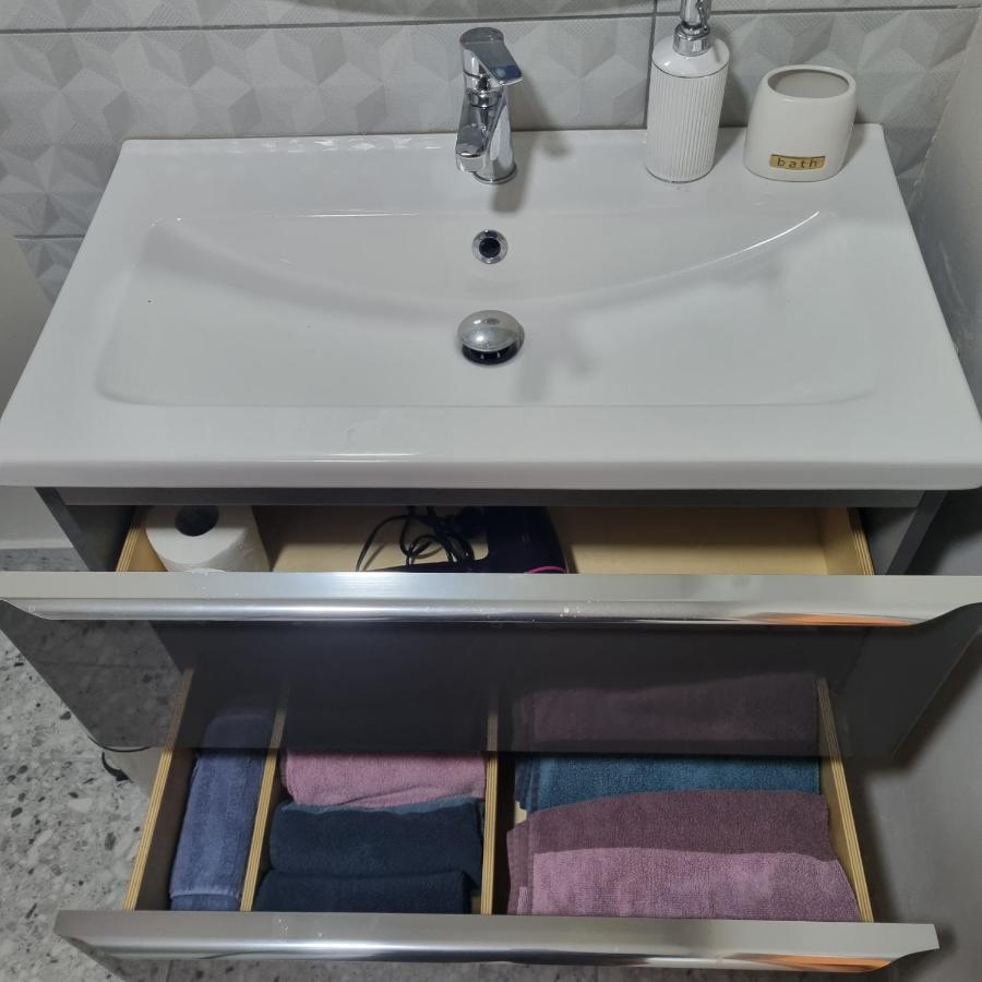 Evu Long Street Apartment Brasov Ngoại thất bức ảnh