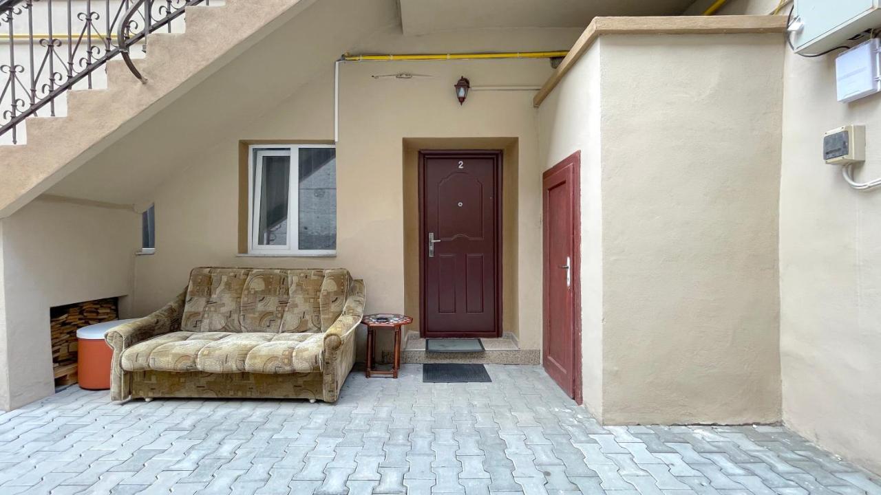Evu Long Street Apartment Brasov Ngoại thất bức ảnh