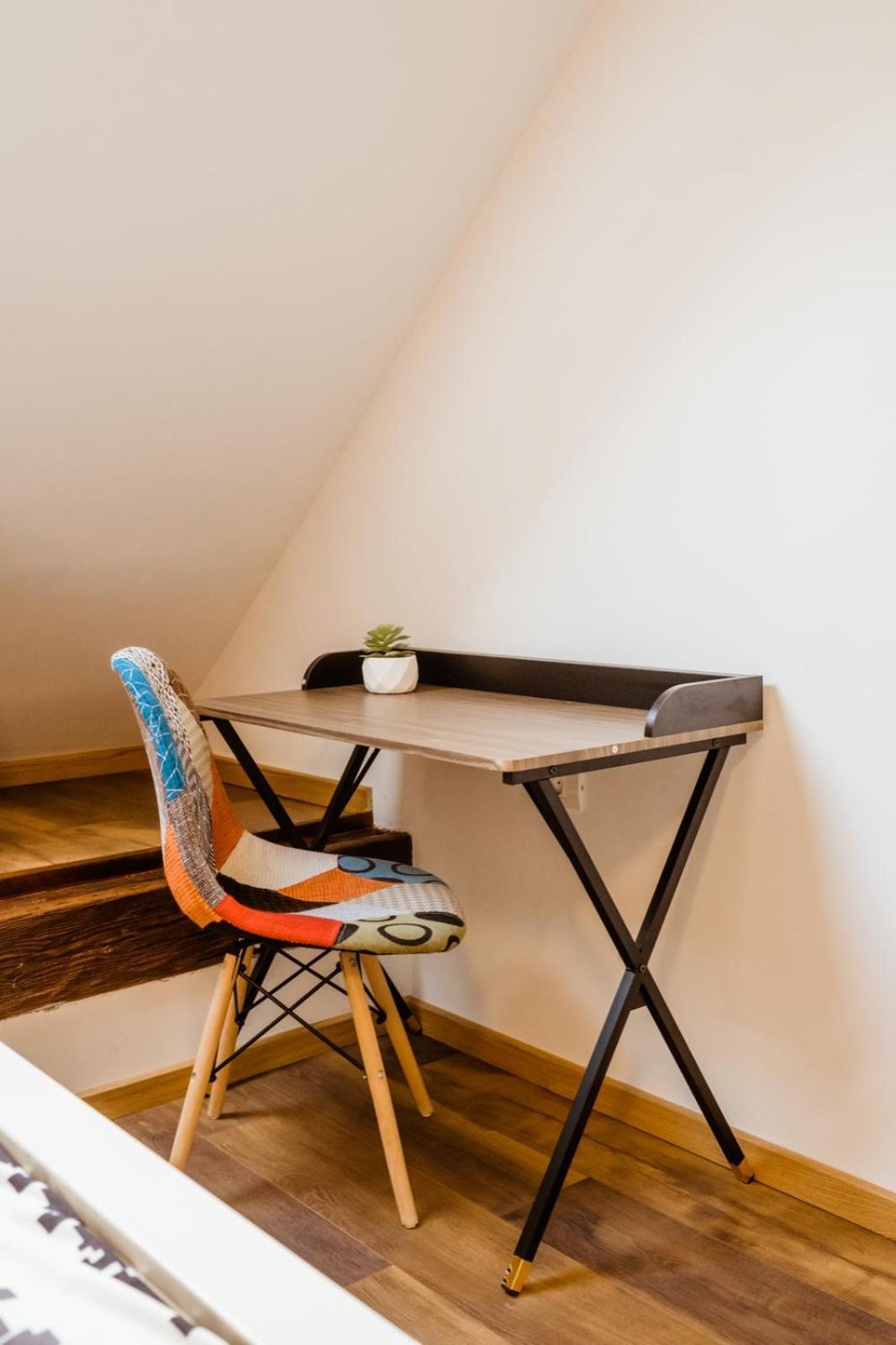 Evu Long Street Apartment Brasov Ngoại thất bức ảnh